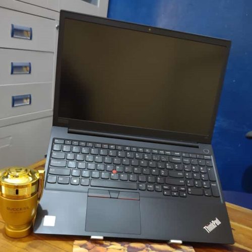 PC Portatif Lenovo Thinkpad E15 Ecran Full HD 15.6″